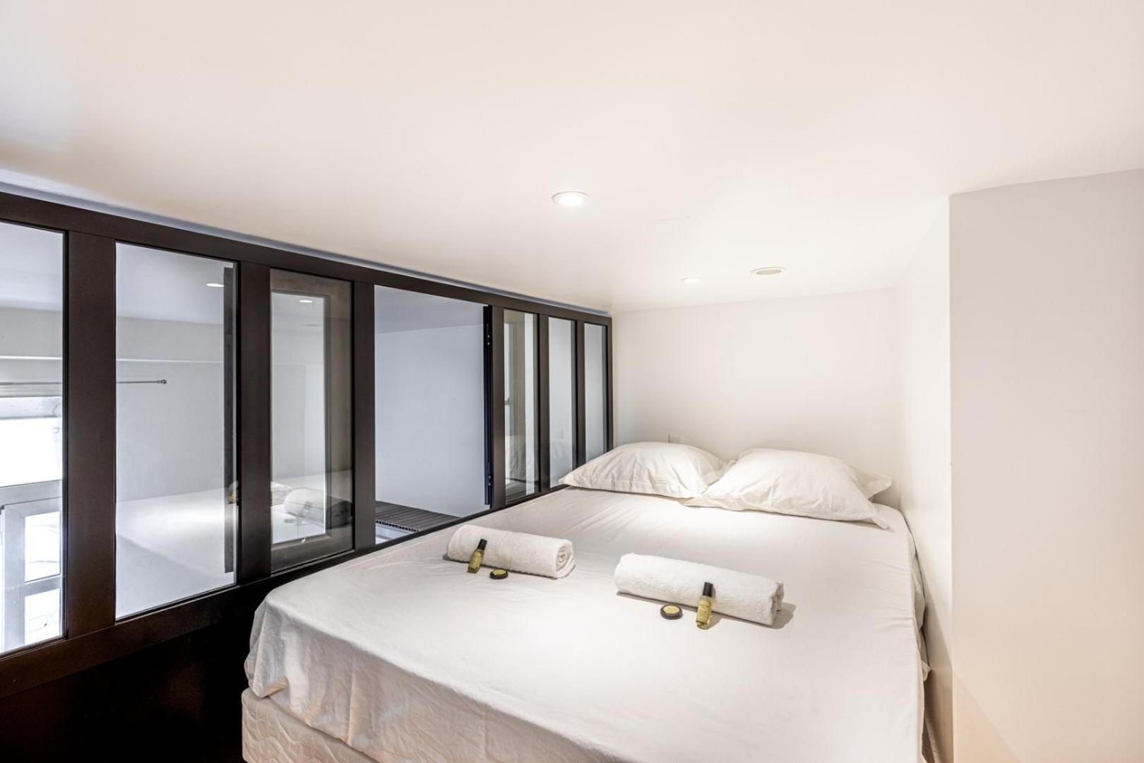 Appartamento Guestready - Modern Duplex In Bourse - Sentier Parigi Esterno foto